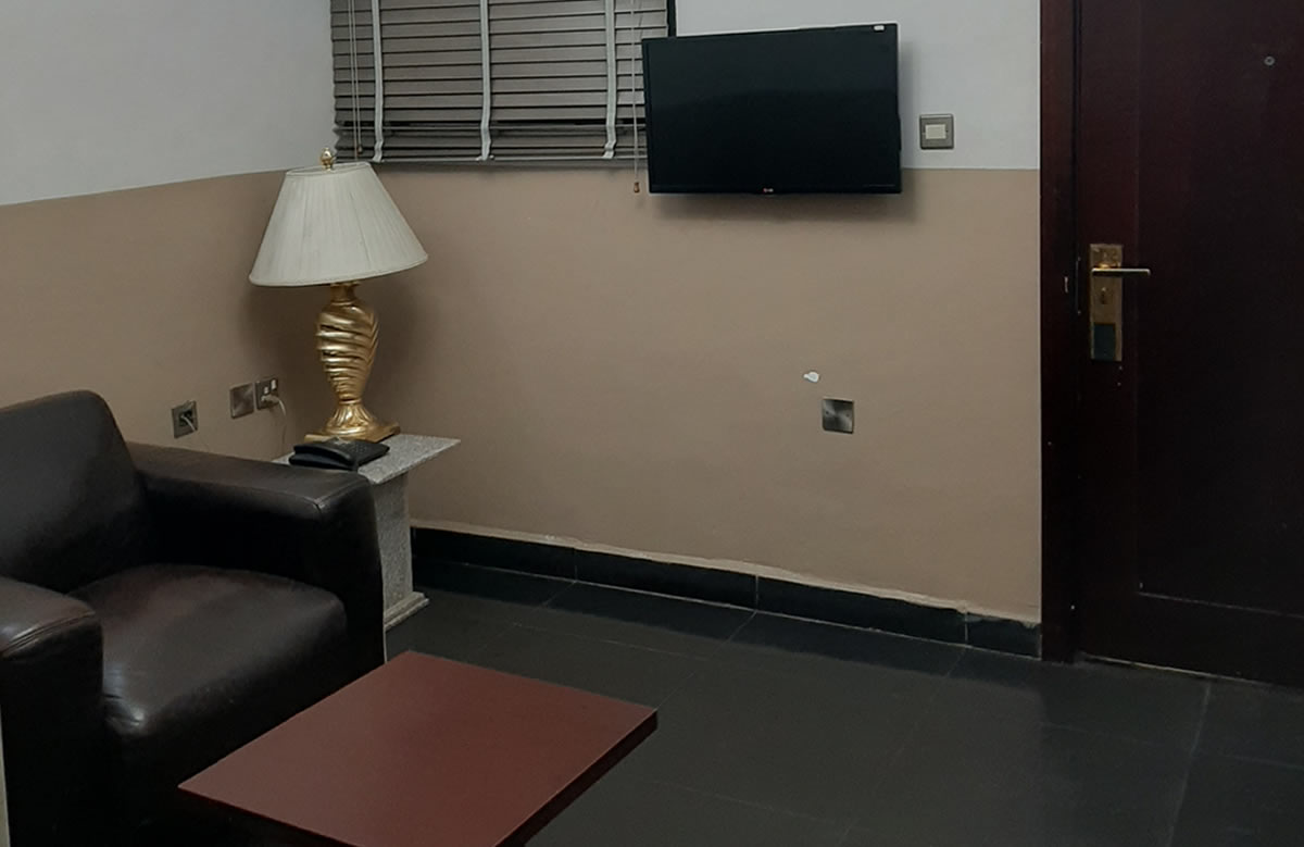 Golden Tree Hotels and Suites