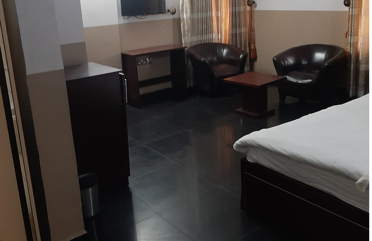 Golden Tree Hotels and Suites