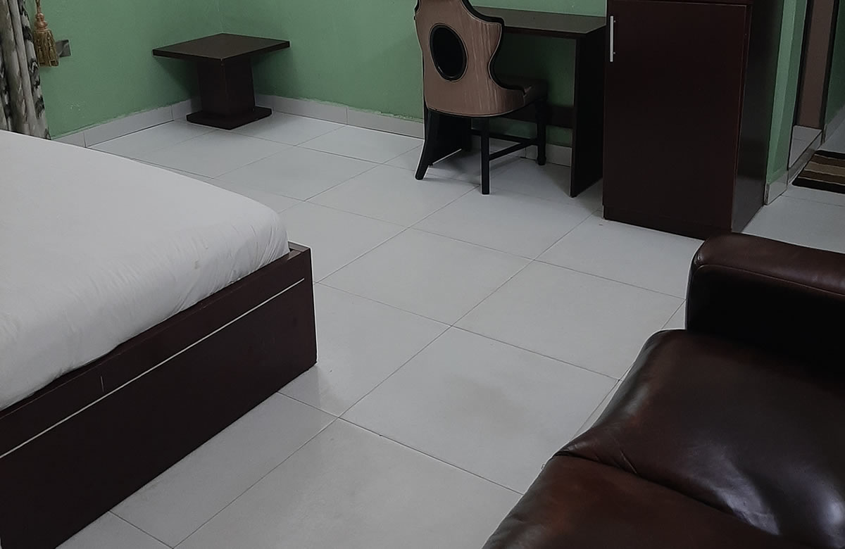 Golden Tree Hotels and Suites